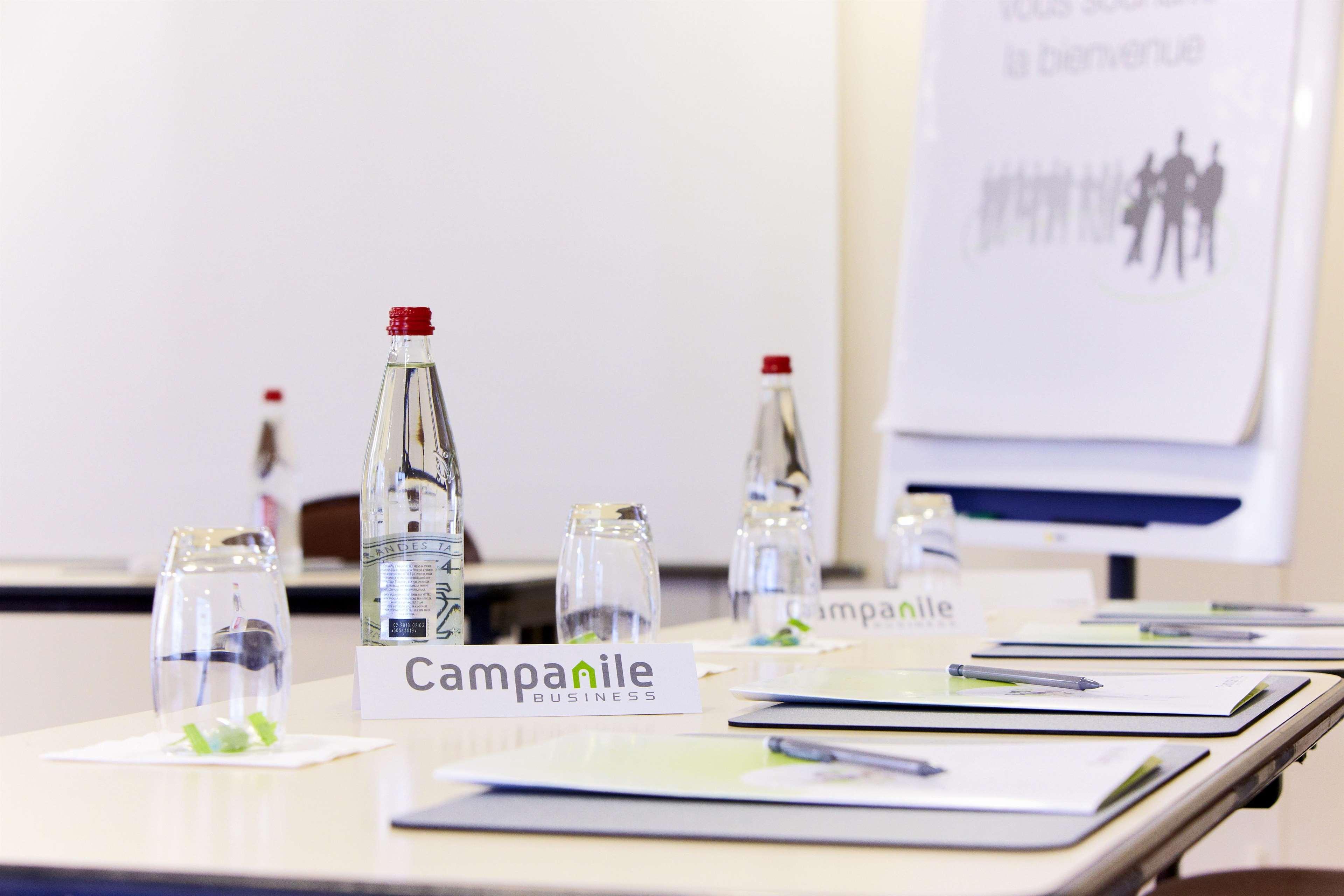 Campanile Beziers A9/A75 Hotel Exterior foto